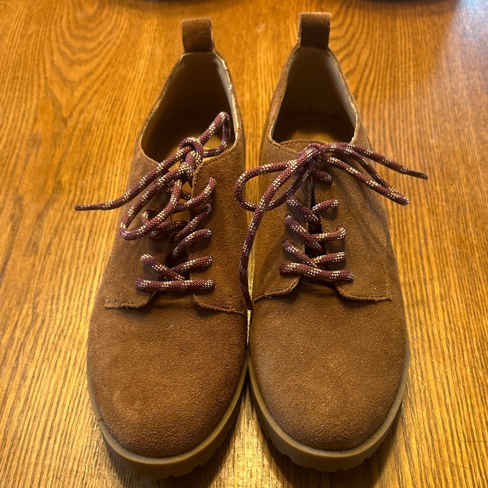 Crown Vintage Brown Suede Women's Flats, 9M